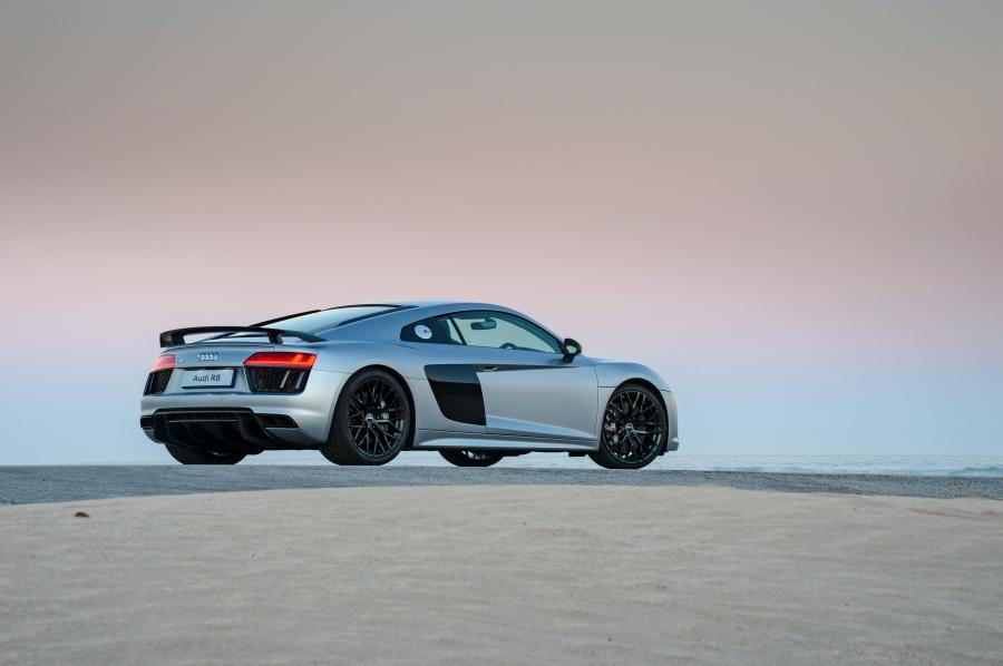  Audi R8 V10 Plus 2016 года  (ZA) (фото 9 из 22)